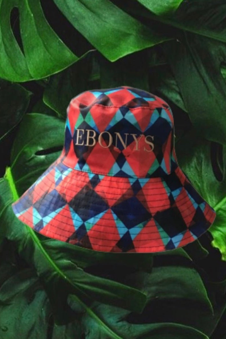 EBONYS chapeau bob - shine in color - EBONYS